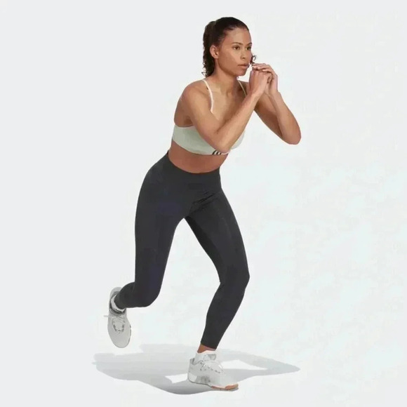 adidas Aeroimpact Training Light-Support Bra, Linen Green/Carbon, Size XS D-DD - Picture 2 of 10